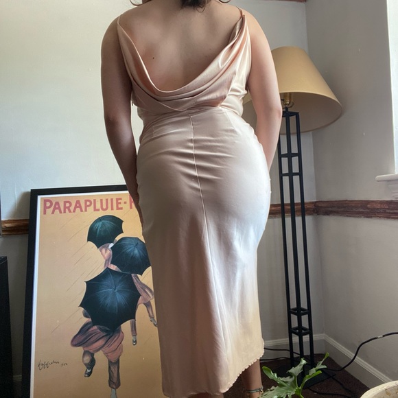 Champagne wrap dress - Picture 2 of 5